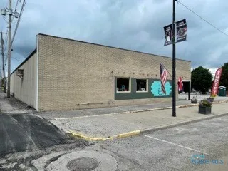 105 N Fayette Street, Fayette, Ohio 43521, ,Commercial Sale,For Sale,Fayette,6132860