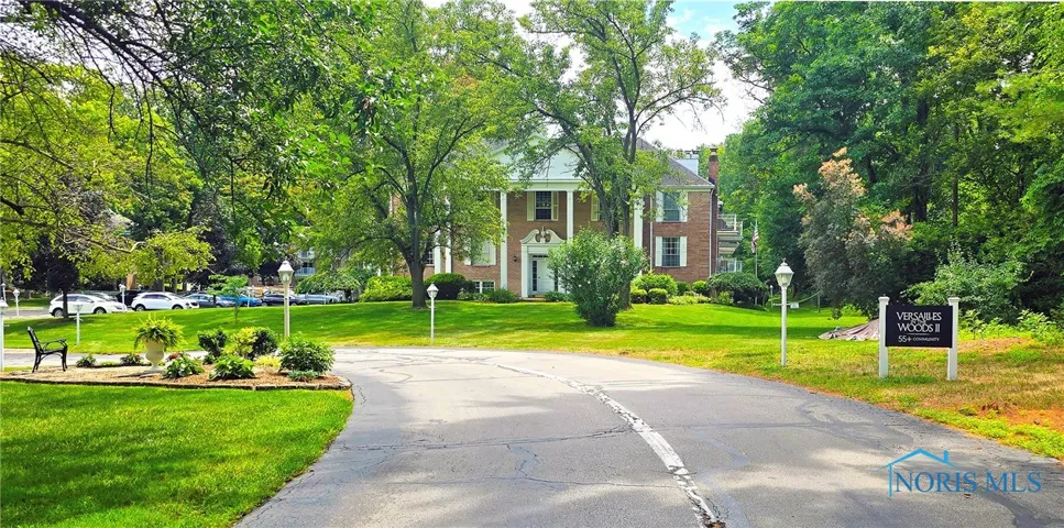 5679 Monroe 1106, Sylvania, Ohio 43560, 2 Bedrooms Bedrooms, 6 Rooms Rooms,2 BathroomsBathrooms,Residential,For Sale,Monroe,6132862