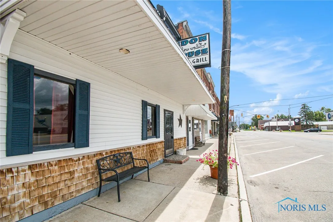112-114 N Michigan Street, Edon, Ohio 43518, ,Commercial Sale,For Sale,Michigan,6132871