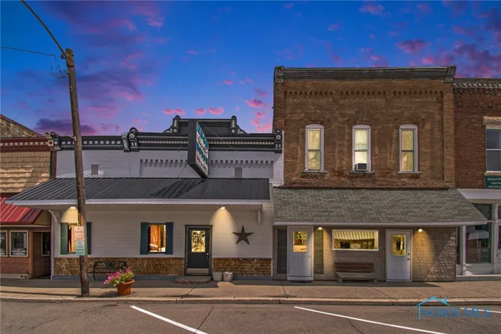 112-114 N Michigan Street, Edon, Ohio 43518, ,Commercial Sale,For Sale,Michigan,6132871