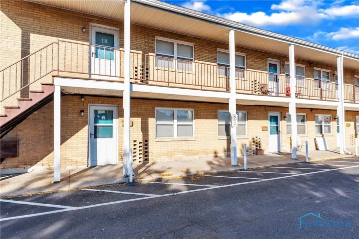 4425 Talmadge Road 16, Toledo, Ohio 43623, 1 Bedroom Bedrooms, 3 Rooms Rooms,1 BathroomBathrooms,Residential Lease,For Rent,Talmadge,6132885