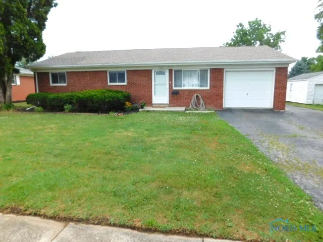 530 Davis Street, Findlay, Ohio 45840, 3 Bedrooms Bedrooms, 7 Rooms Rooms,2 BathroomsBathrooms,Residential,For Sale,Davis,6132929