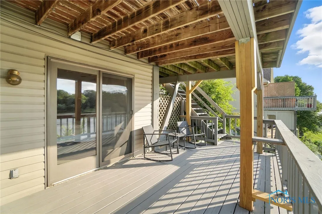 5685 N River Road, Waterville, Ohio 43566, 3 Bedrooms Bedrooms, 8 Rooms Rooms,2 BathroomsBathrooms,Residential,For Sale,River,6132614