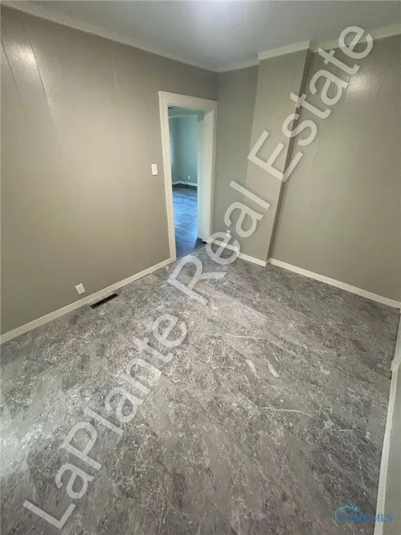 9155 Maumee Western Road, Monclova, Ohio 43542, 3 Bedrooms Bedrooms, ,1 BathroomBathrooms,Residential Lease,For Rent,Maumee Western,6132983
