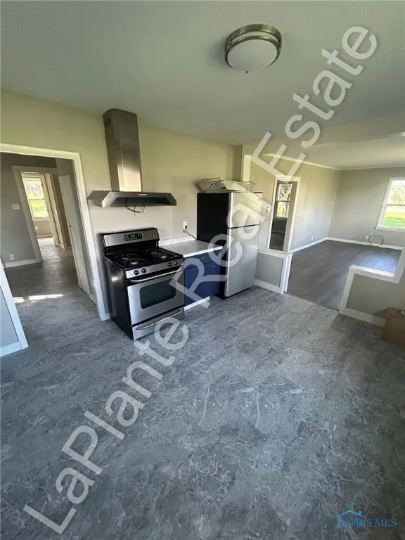 9155 Maumee Western Road, Monclova, Ohio 43542, 3 Bedrooms Bedrooms, ,1 BathroomBathrooms,Residential Lease,For Rent,Maumee Western,6132983