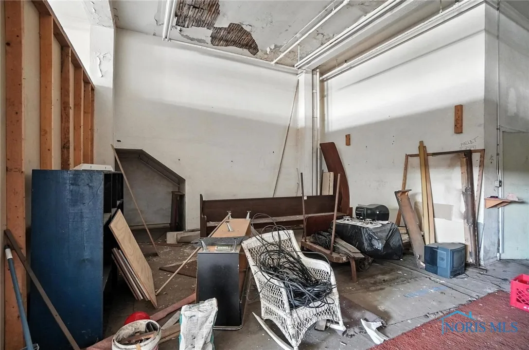 1301 Adams Street, Toledo, Ohio 43604, ,Commercial Sale,For Sale,Adams,6133064