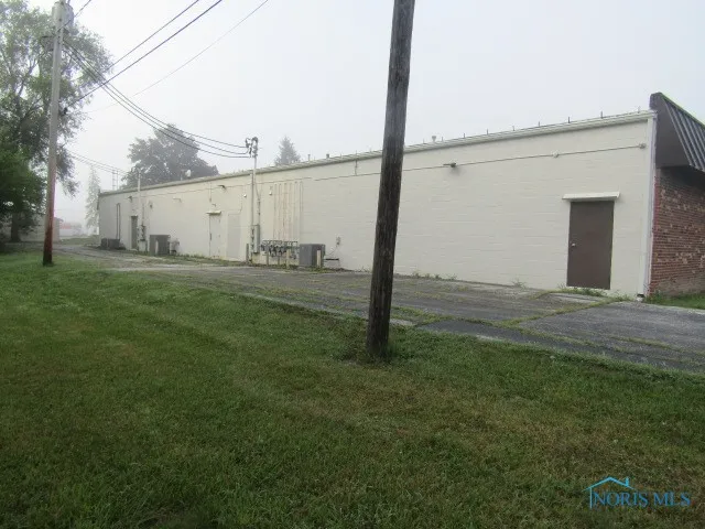 1600 Woodville Road, Millbury, Ohio 43447, ,Commercial Sale,For Sale,Woodville,6133363