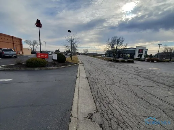 Us 30 & Sr 23, Upper Sandusky, Ohio 43351, ,Land,For Sale,& SR 23,6133468