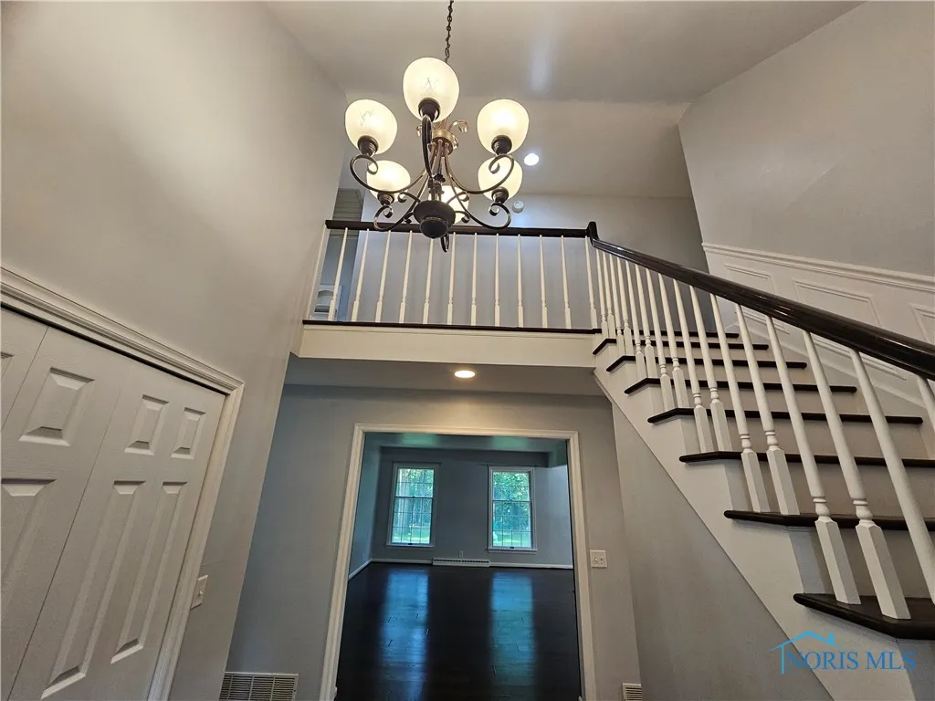 328 Northwood Drive, Defiance, Ohio 43512, 4 Bedrooms Bedrooms, 9 Rooms Rooms,2 BathroomsBathrooms,Residential,For Sale,Northwood,6133482