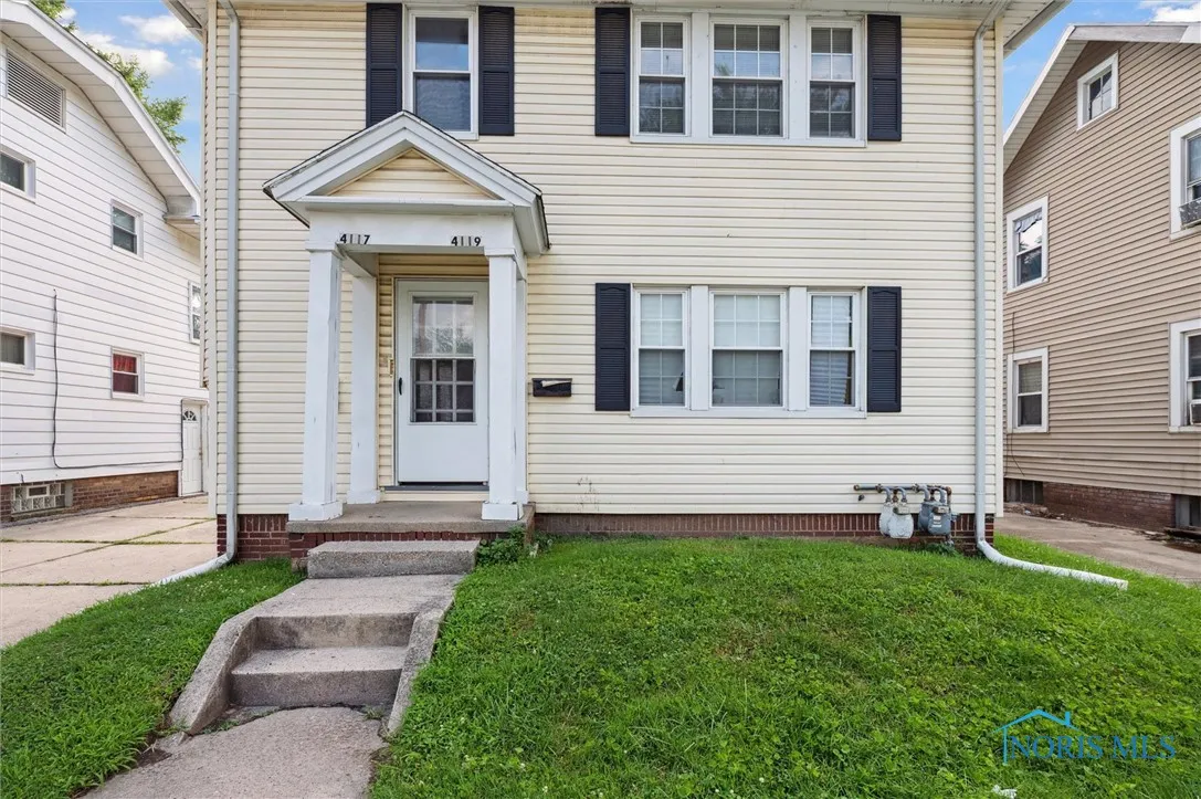 4117 Kingsbury Avenue Upper, Toledo, Ohio 43612, 2 Bedrooms Bedrooms, 5 Rooms Rooms,1 BathroomBathrooms,Residential Lease,For Rent,Kingsbury,6133598
