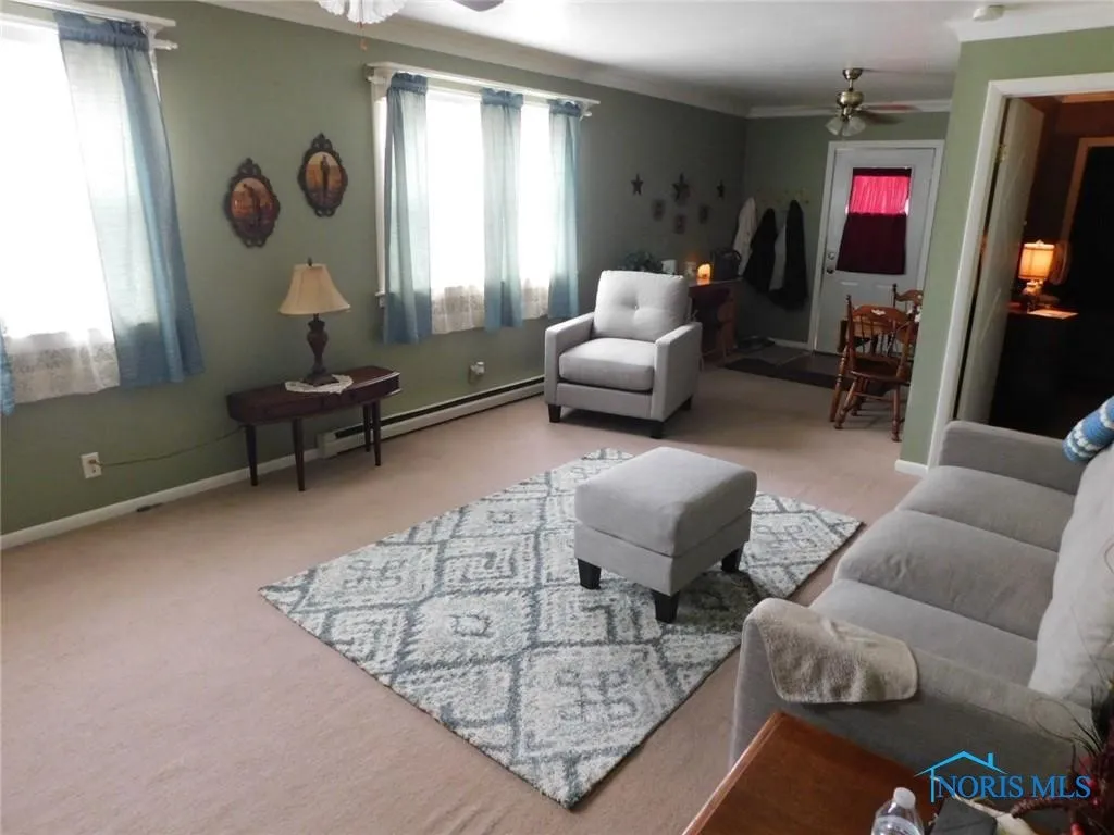 417 S Main Street, Swanton, Ohio 43558, ,Commercial Sale,For Sale,Main,6133603