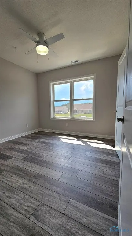 2703 S Harbor Bay Drive 1322, Lakeside Marblehead, Ohio 43440, 3 Bedrooms Bedrooms, ,2 BathroomsBathrooms,Residential,For Sale,Harbor Bay,6133602
