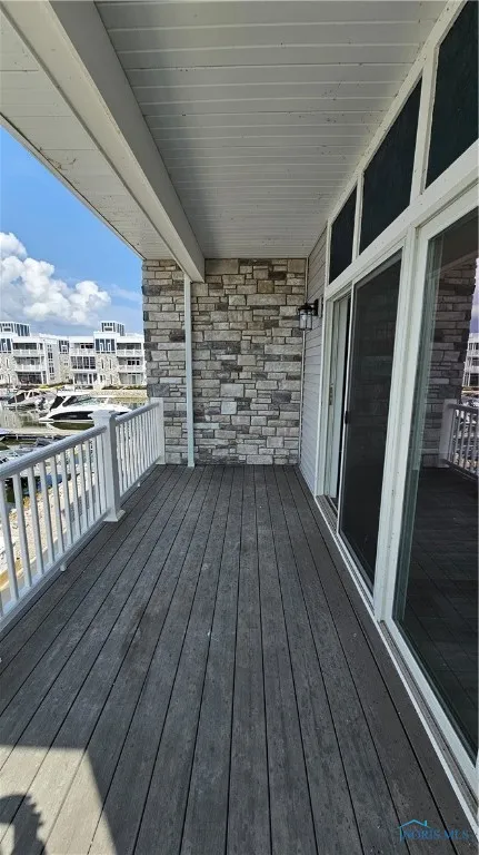 2703 S Harbor Bay Drive 1322, Lakeside Marblehead, Ohio 43440, 3 Bedrooms Bedrooms, ,2 BathroomsBathrooms,Residential,For Sale,Harbor Bay,6133602