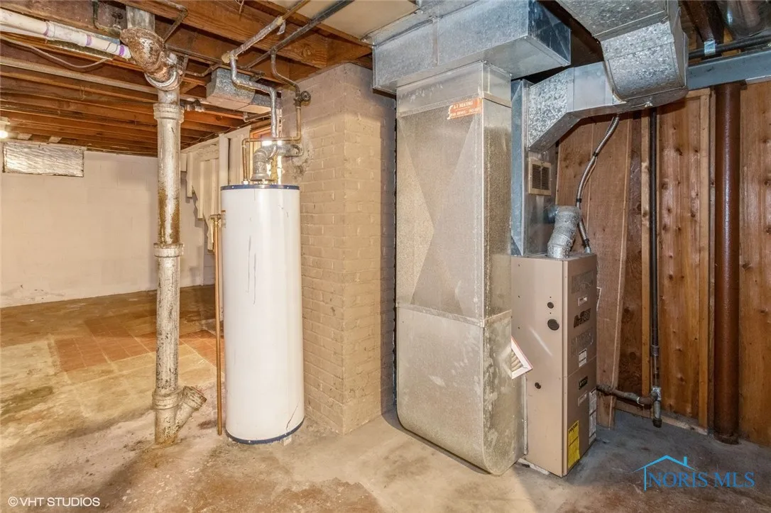 301 E Northgate Parkway, Toledo, Ohio 43612, 3 Bedrooms Bedrooms, 5 Rooms Rooms,1 BathroomBathrooms,Residential,For Sale,Northgate,6133637