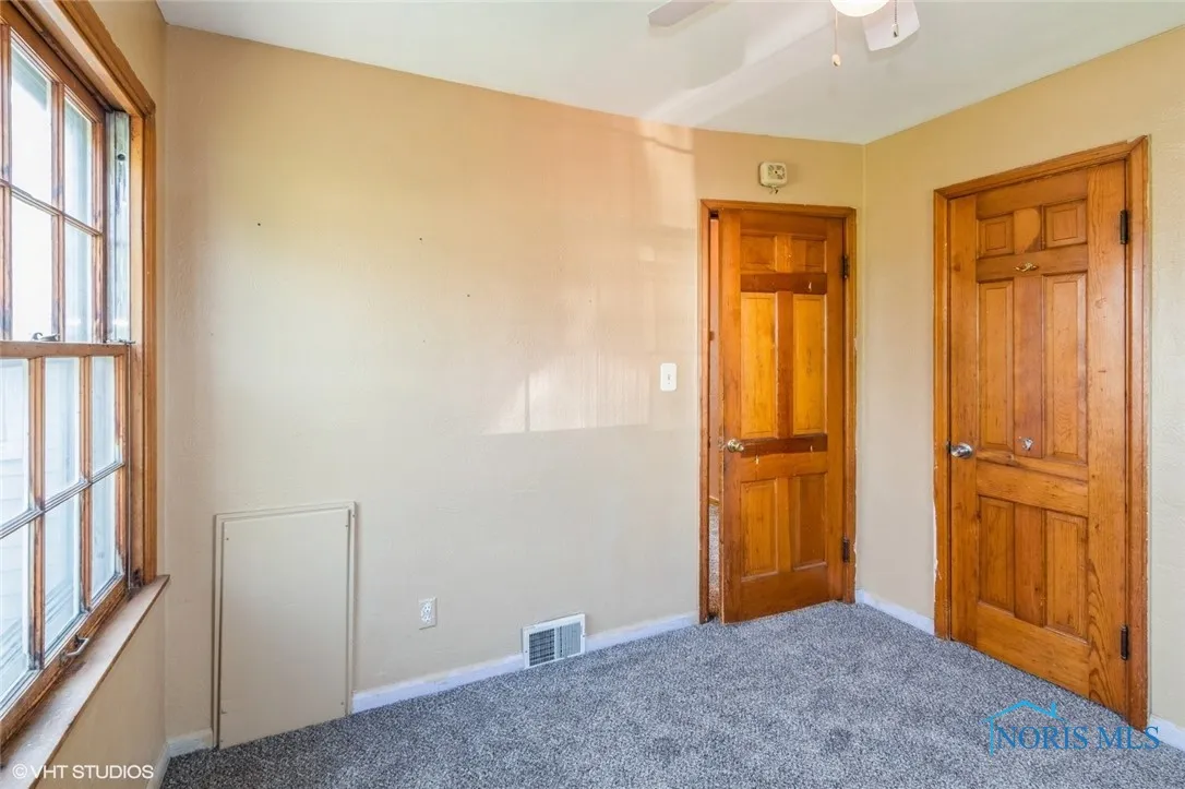 301 E Northgate Parkway, Toledo, Ohio 43612, 3 Bedrooms Bedrooms, 5 Rooms Rooms,1 BathroomBathrooms,Residential,For Sale,Northgate,6133637