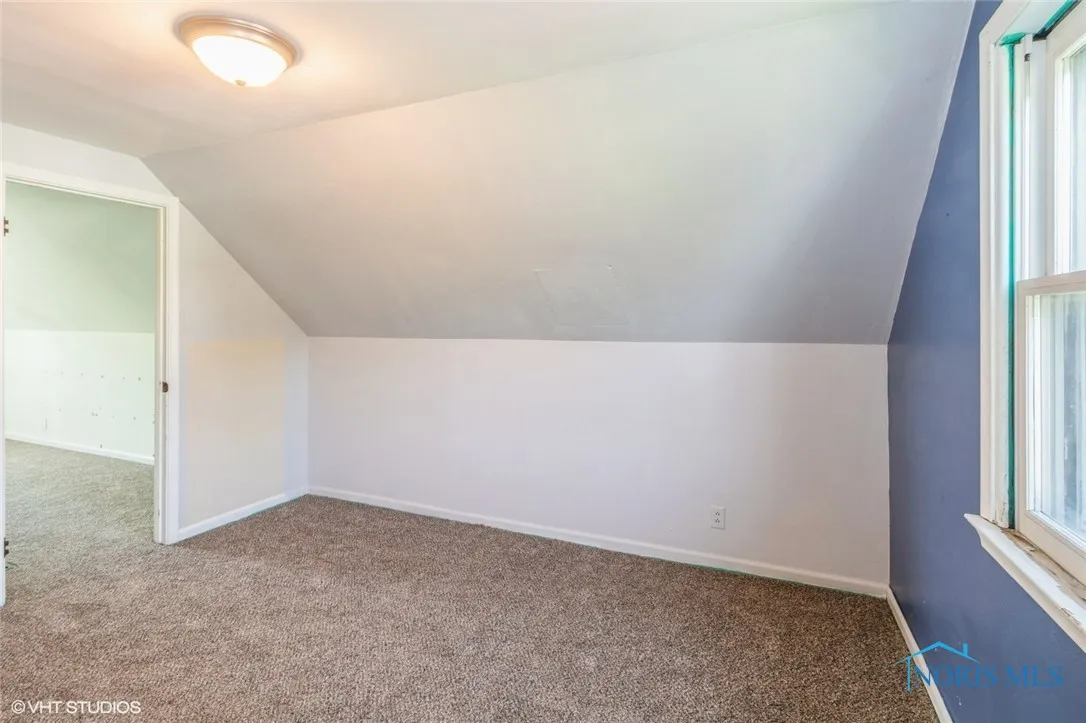 301 E Northgate Parkway, Toledo, Ohio 43612, 3 Bedrooms Bedrooms, 5 Rooms Rooms,1 BathroomBathrooms,Residential,For Sale,Northgate,6133637