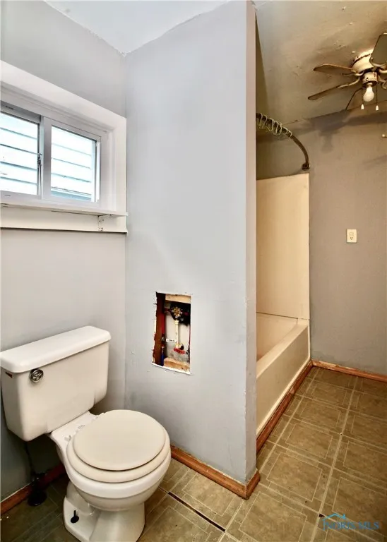 1333 Peck Street, Toledo, Ohio 43608, 3 Bedrooms Bedrooms, 7 Rooms Rooms,2 BathroomsBathrooms,Residential,For Sale,Peck,6133636
