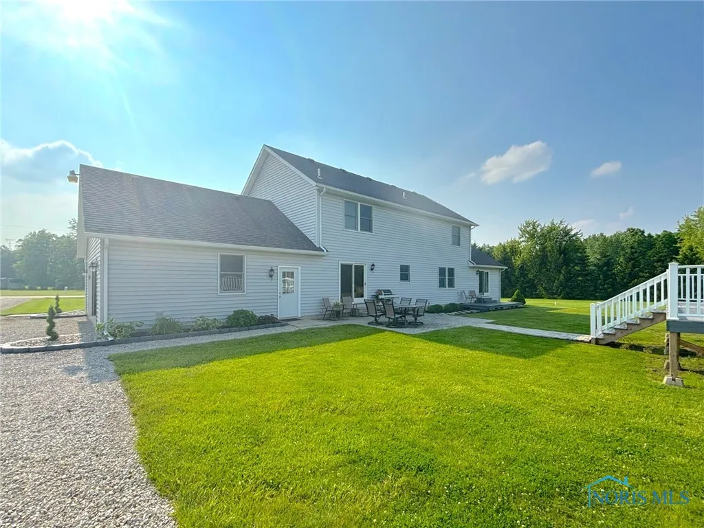 1903 Christy Road, Defiance, Ohio 43512, 4 Bedrooms Bedrooms, 8 Rooms Rooms,4 BathroomsBathrooms,Residential,For Sale,Christy,6133640