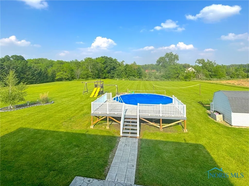 1903 Christy Road, Defiance, Ohio 43512, 4 Bedrooms Bedrooms, 8 Rooms Rooms,4 BathroomsBathrooms,Residential,For Sale,Christy,6133640