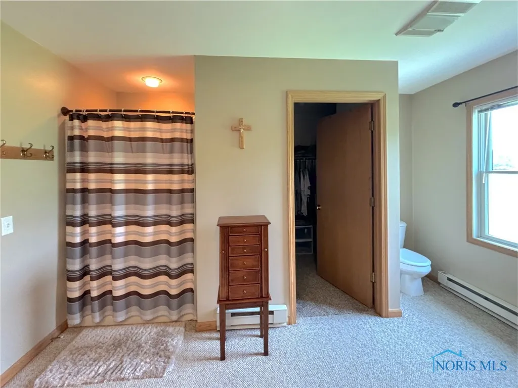 1903 Christy Road, Defiance, Ohio 43512, 4 Bedrooms Bedrooms, 8 Rooms Rooms,4 BathroomsBathrooms,Residential,For Sale,Christy,6133640