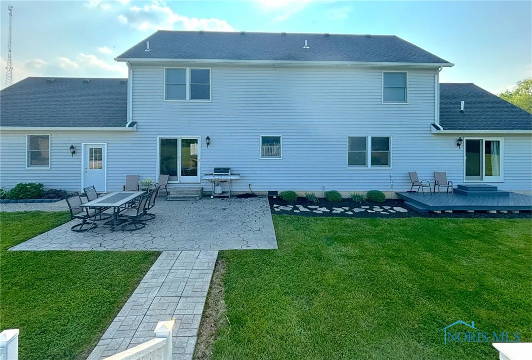 1903 Christy Road, Defiance, Ohio 43512, 4 Bedrooms Bedrooms, 8 Rooms Rooms,4 BathroomsBathrooms,Residential,For Sale,Christy,6133640
