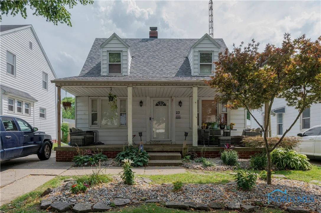 23 W Capistrano Avenue, Toledo, Ohio 43612, 3 Bedrooms Bedrooms, 5 Rooms Rooms,2 BathroomsBathrooms,Residential,For Sale,Capistrano,6133623