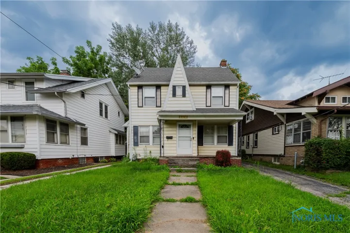 3716 Revere Drive, Toledo, Ohio 43612, 3 Bedrooms Bedrooms, 6 Rooms Rooms,1 BathroomBathrooms,Residential,For Sale,Revere,6133628