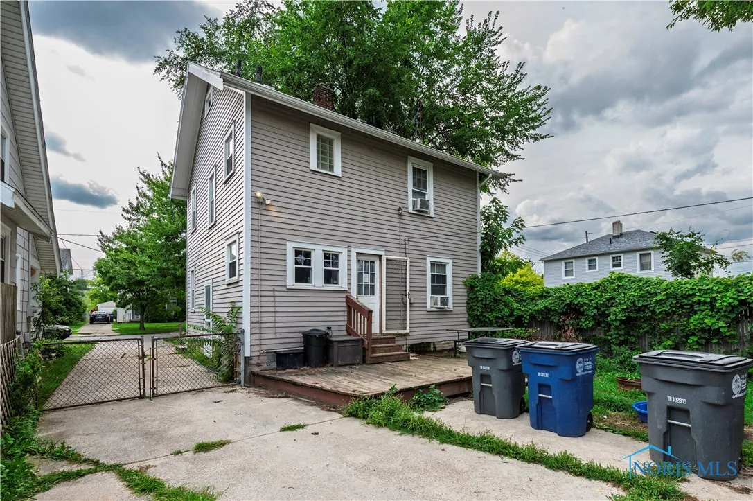 4442 Burnham Avenue, Toledo, Ohio 43612, 3 Bedrooms Bedrooms, 5 Rooms Rooms,1 BathroomBathrooms,Residential,For Sale,Burnham,6133649