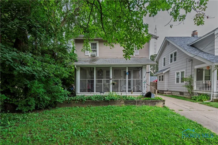 4442 Burnham Avenue, Toledo, Ohio 43612, 3 Bedrooms Bedrooms, 5 Rooms Rooms,1 BathroomBathrooms,Residential,For Sale,Burnham,6133649