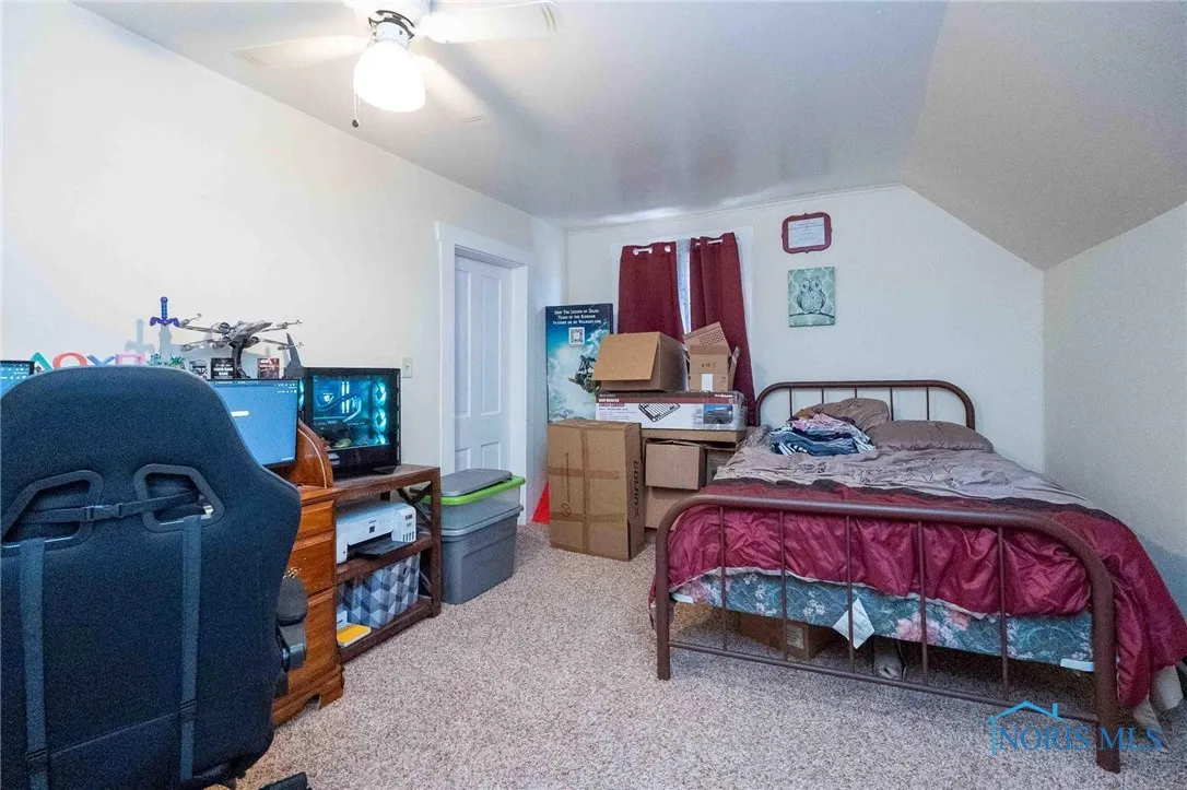 219 E Main Cross Street, Arlington, Ohio 45814, 3 Bedrooms Bedrooms, 9 Rooms Rooms,1 BathroomBathrooms,Residential,For Sale,Main Cross,6133675