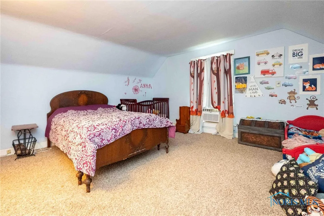 219 E Main Cross Street, Arlington, Ohio 45814, 3 Bedrooms Bedrooms, 9 Rooms Rooms,1 BathroomBathrooms,Residential,For Sale,Main Cross,6133675