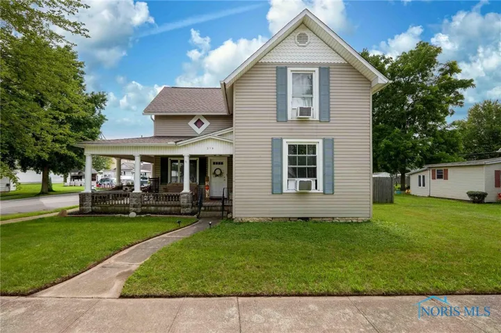 219 E Main Cross Street, Arlington, Ohio 45814, 3 Bedrooms Bedrooms, 9 Rooms Rooms,1 BathroomBathrooms,Residential,For Sale,Main Cross,6133675