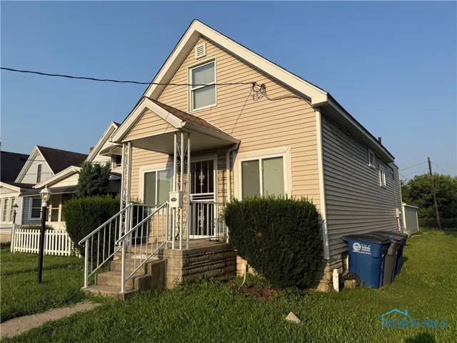 3319 Maple Street, Toledo, Ohio 43608, 2 Bedrooms Bedrooms, 6 Rooms Rooms,1 BathroomBathrooms,Residential,For Sale,Maple,6133689