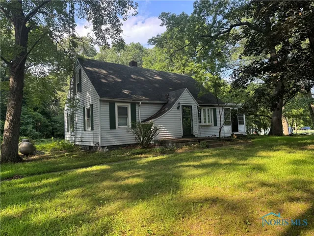 7042 Barendt Road, Toledo, Ohio 43617, 3 Bedrooms Bedrooms, 6 Rooms Rooms,1 BathroomBathrooms,Residential,For Sale,Barendt,6133666