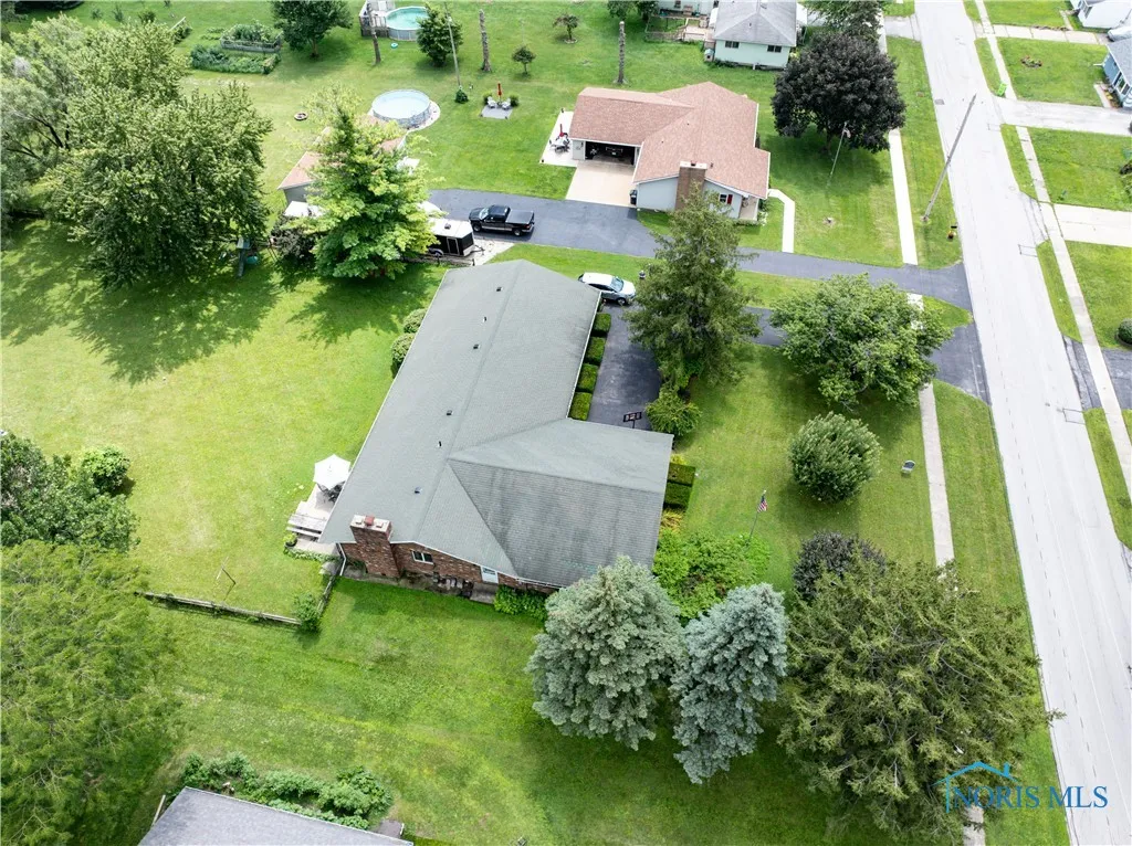 515 Everett Road, Fremont, Ohio 43420, 3 Bedrooms Bedrooms, 9 Rooms Rooms,3 BathroomsBathrooms,Residential,For Sale,Everett,6133642