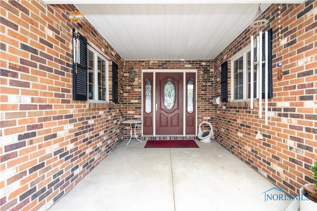 515 Everett Road, Fremont, Ohio 43420, 3 Bedrooms Bedrooms, 9 Rooms Rooms,3 BathroomsBathrooms,Residential,For Sale,Everett,6133642
