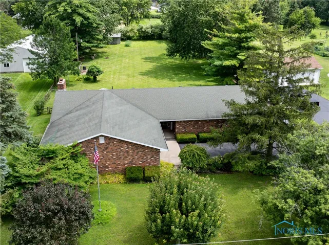 515 Everett Road, Fremont, Ohio 43420, 3 Bedrooms Bedrooms, 9 Rooms Rooms,3 BathroomsBathrooms,Residential,For Sale,Everett,6133642