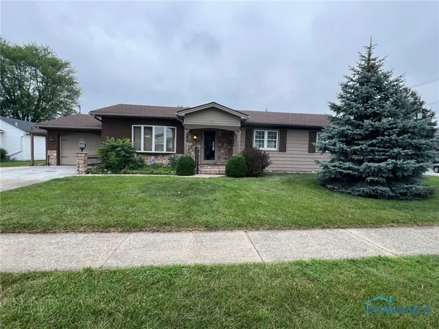 131 High Street, Carey, Ohio 43316, 3 Bedrooms Bedrooms, 7 Rooms Rooms,2 BathroomsBathrooms,Residential,For Sale,High,6133638