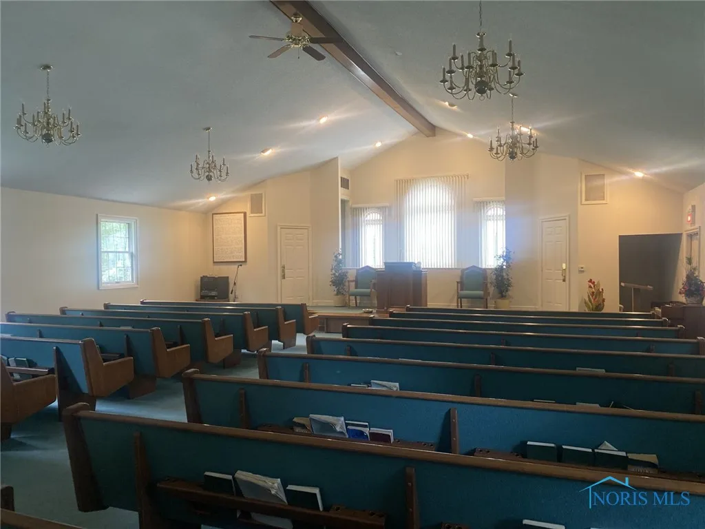 605 Glenwood Road, Rossford, Ohio 43460, ,Commercial Sale,For Sale,Glenwood,6133768