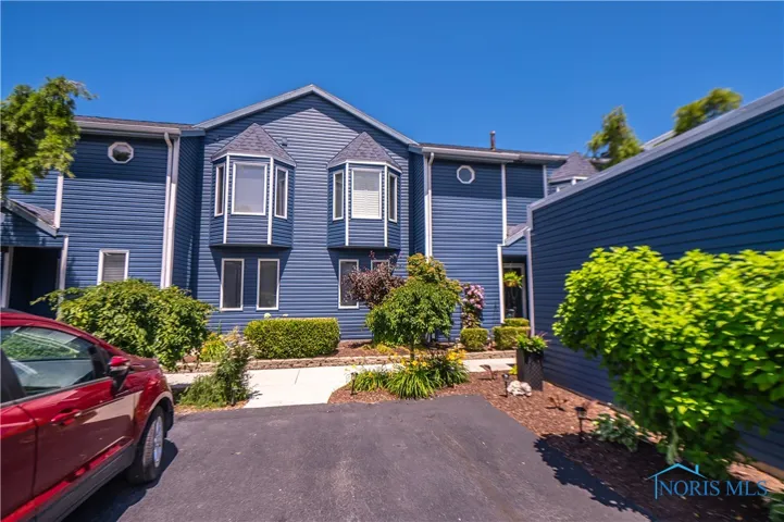 2107 Ottawa River Road 3b, Toledo, Ohio 43611, 2 Bedrooms Bedrooms, 6 Rooms Rooms,2 BathroomsBathrooms,Residential Lease,For Rent,Ottawa River,6133762