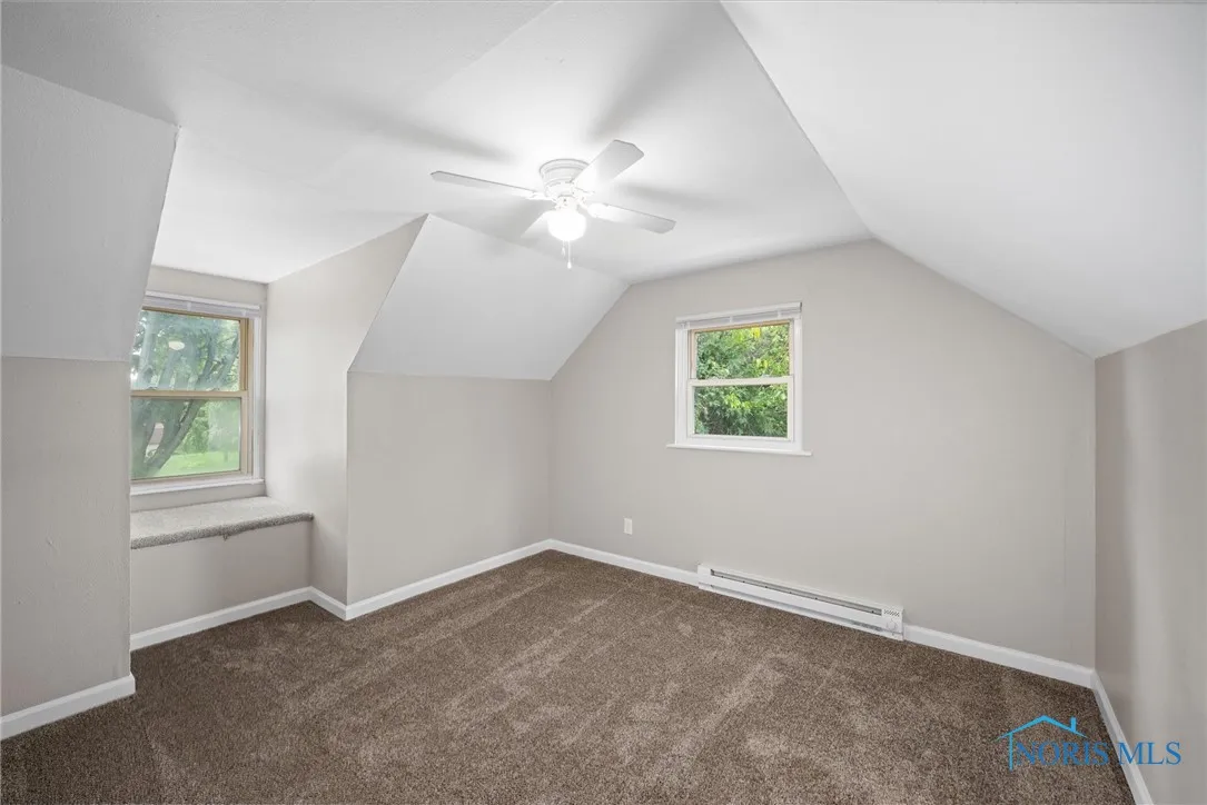 1937 S Coy Road, Northwood, Ohio 43619, 4 Bedrooms Bedrooms, 6 Rooms Rooms,2 BathroomsBathrooms,Residential,For Sale,Coy,6133810