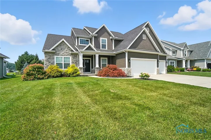 700 Delaware Drive, Perrysburg, Ohio 43551, 4 Bedrooms Bedrooms, 8 Rooms Rooms,4 BathroomsBathrooms,Residential,For Sale,Delaware,6133805
