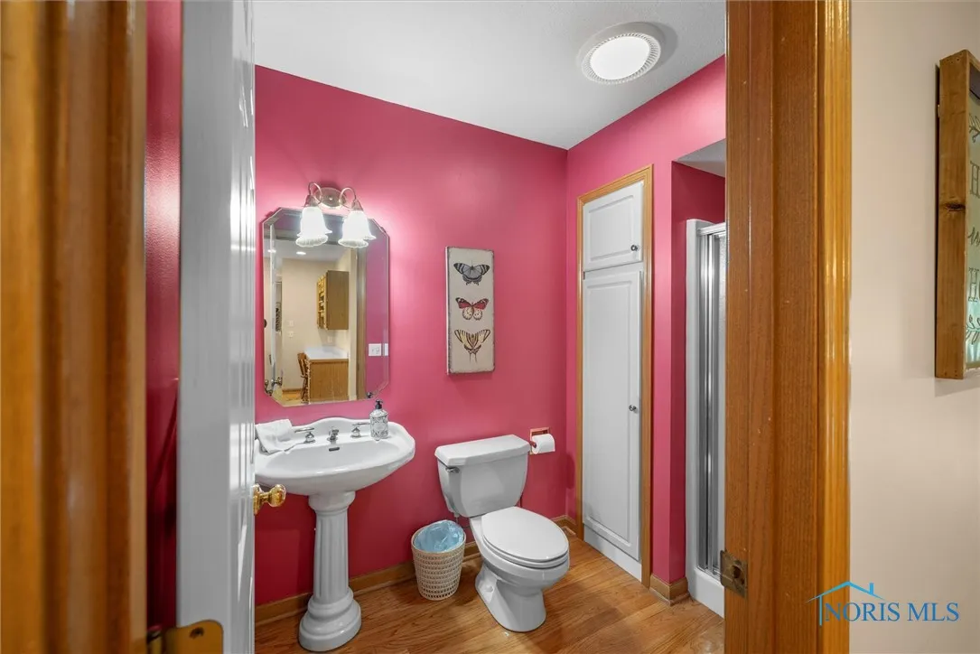 10717 Neapolis Waterville Road, Whitehouse, Ohio 43571, 4 Bedrooms Bedrooms, 12 Rooms Rooms,3 BathroomsBathrooms,Residential,For Sale,Neapolis Waterville,6133710