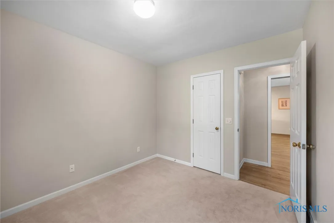 10717 Neapolis Waterville Road, Whitehouse, Ohio 43571, 4 Bedrooms Bedrooms, 12 Rooms Rooms,3 BathroomsBathrooms,Residential,For Sale,Neapolis Waterville,6133710