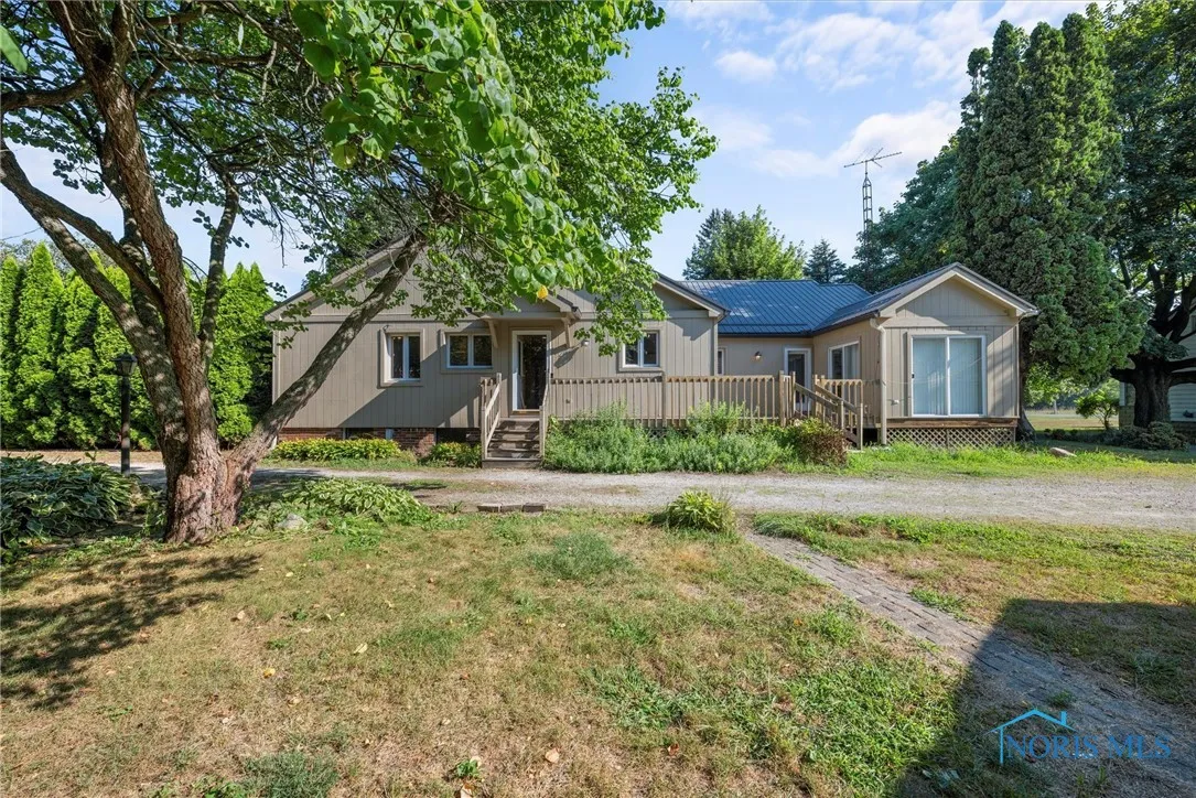 10717 Neapolis Waterville Road, Whitehouse, Ohio 43571, 4 Bedrooms Bedrooms, 12 Rooms Rooms,3 BathroomsBathrooms,Residential,For Sale,Neapolis Waterville,6133710