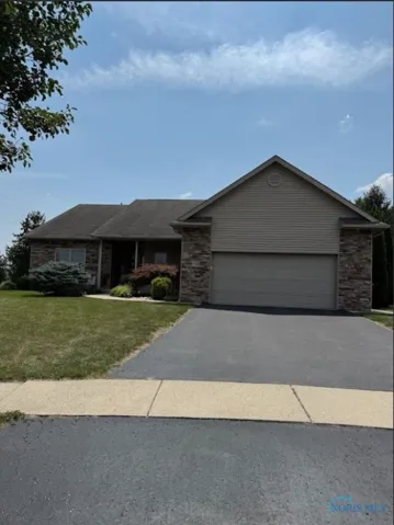 1933 Lippincott Avenue, Findlay, Ohio 45840, 4 Bedrooms Bedrooms, 10 Rooms Rooms,3 BathroomsBathrooms,Residential,For Sale,Lippincott,6133943