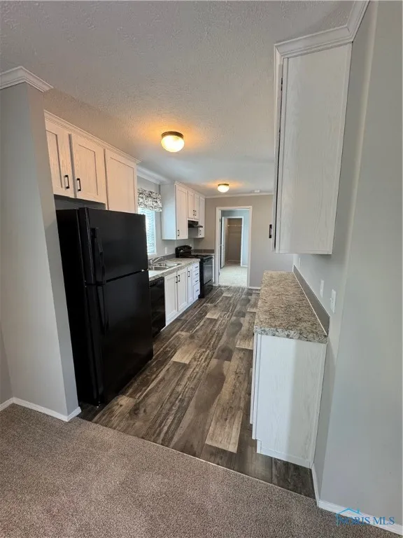 1048 N Main Street 37, Bowling Green, Ohio 43402, 3 Bedrooms Bedrooms, 7 Rooms Rooms,2 BathroomsBathrooms,Residential,For Sale,Main,6133982