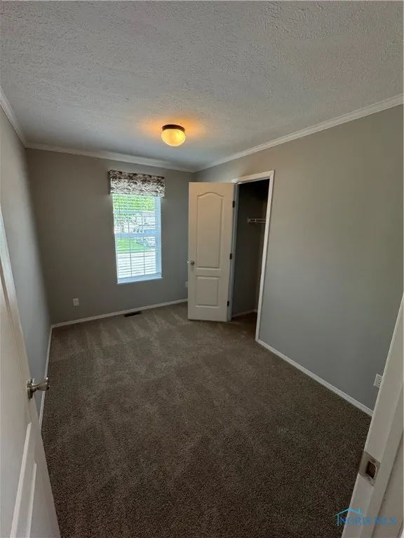 1048 N Main Street 37, Bowling Green, Ohio 43402, 3 Bedrooms Bedrooms, 7 Rooms Rooms,2 BathroomsBathrooms,Residential,For Sale,Main,6133982