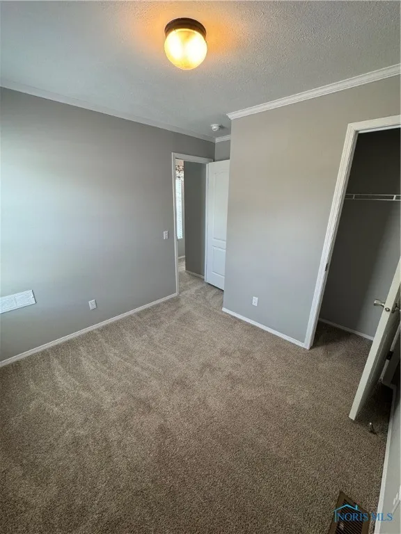 1048 N Main Street 37, Bowling Green, Ohio 43402, 3 Bedrooms Bedrooms, 7 Rooms Rooms,2 BathroomsBathrooms,Residential,For Sale,Main,6133982
