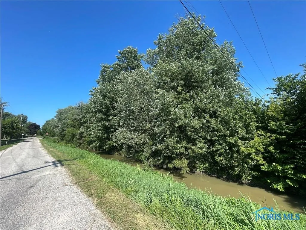 12504 La Fontaine Drive, Curtice, Ohio 43412, ,Land,For Sale,La fontaine,6134251